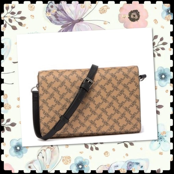French Connection Marin Messenger Bag. - Picture 1 of 5